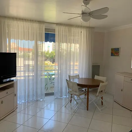 Apartment T2 A Proximite Des Plages